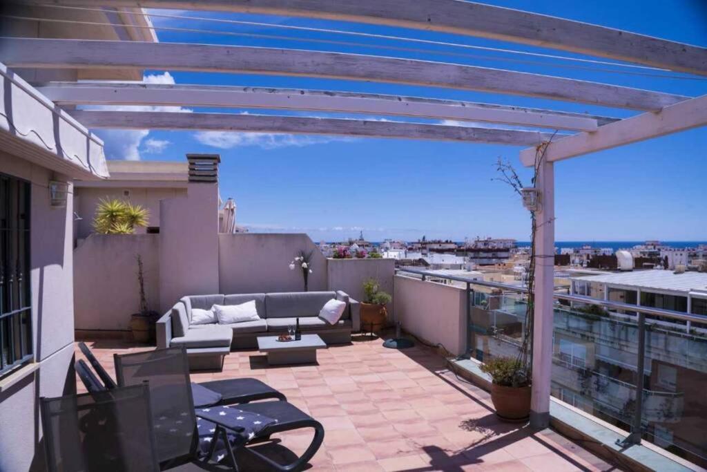 Rooftop Apartment, เนร์คา ภายนอก รูปภาพ